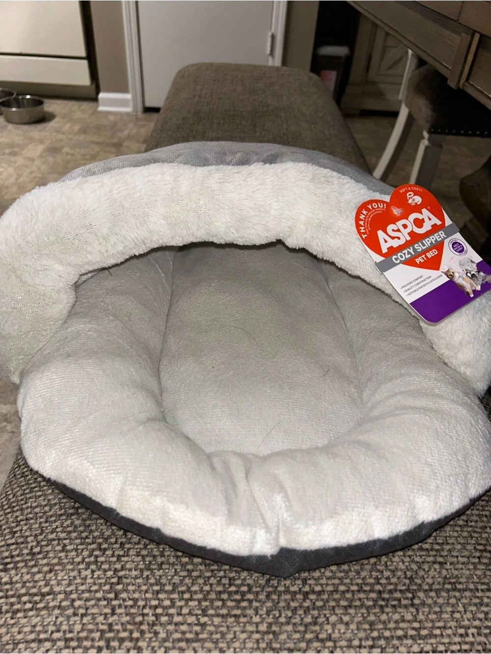 Small Pet Bed Cozy Slipper in Light Gray and Cream
